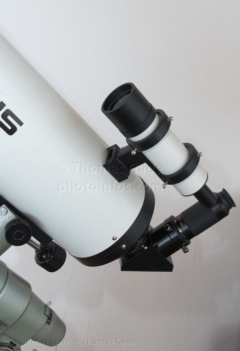 6" Maksutov Teleskop von Bosma
6" Maksutov Teleskop von Bosma. Es kommt aus China und wurde von Qentis, einem ehemaligen großen Ebay-Anbieter, mit eigenem Label verkauft.
Schlüsselwörter: 2008;Astronomie;astronomy;Bosma;Fernrohr;Finderscope;Maksutov;MK18015;Optik;Qentis;Sucherfernrohr;telescope;Teleskop