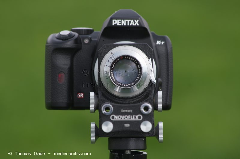 Pentax K-r mit Novoflex Balgengerät und Schneider Kreuznach Xenar 105mm
22. 4. 2014. Fotografie. Kamera. Pentax K-r mit Novoflex Balgengerät und Schneider-Kreuznach Xenar 1:4.5  105mm
Schlüsselwörter: 105mm;2014;Balgengerät;Bellows;Digitale Spiegelreflexkamera;DSLR;Fotoapparat;Fotografie;K-r;Kamera;Macro;Makrofotografie;Novoflex;Objektiv;Pentax;Schneider-Kreuznach;Xenar