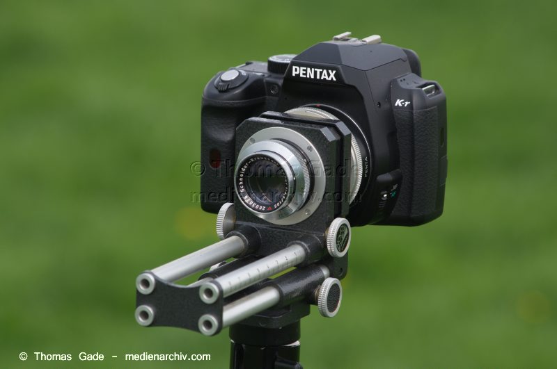 Pentax K-r mit Novoflex Balgengerät und Schneider Kreuznach Xenar 105mm
22. 4. 2014. Fotografie. Kamera. Pentax K-r mit Novoflex Balgengerät und Schneider-Kreuznach Xenar 1:4.5  105mm
Schlüsselwörter: 105mm;2014;Balgengerät;Bellows;Digitale Spiegelreflexkamera;DSLR;Fotoapparat;Fotografie;K-r;Kamera;Macro;Makrofotografie;Novoflex;Objektiv;Pentax;Schneider-Kreuznach;Xenar