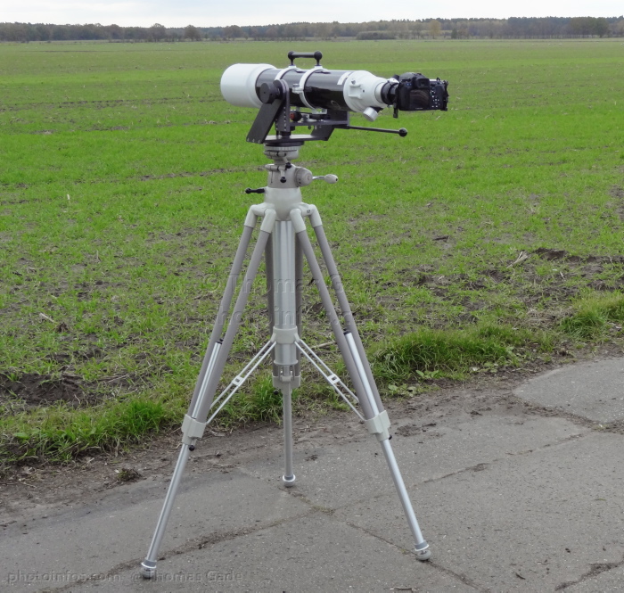 Skywatcher ED 120 Evostar Teleskop auf einer Oberwerk oder Helix Hercules Montierung und Linhof Stativ
Skywatcher ED 120 Evostar Teleskop auf einer Oberwerk oder Helix Hercules Montierung und Linhof Stativ
Schlüsselwörter: Astronomie;Fernrohr;Montierung;Optik;Refraktor;Sky-Watcher;Skywatcher;telescope;Teleskop