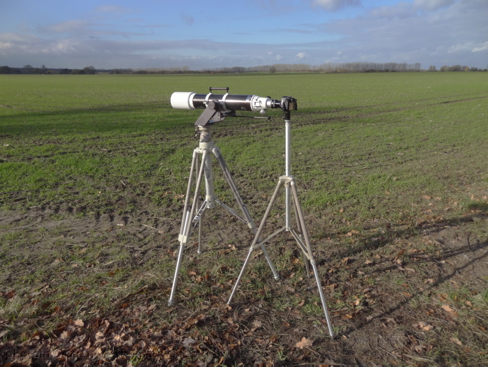 Skywatcher ED 120 Evostar Teleskop auf einer Oberwerk oder Helix Hercules Montierung und Linhof Stativ
Skywatcher ED 120 Evostar Teleskop auf einer Oberwerk oder Helix Hercules Montierung und Linhof Stativ
Schlüsselwörter: Astronomie;Fernrohr;Montierung;Optik;Refraktor;Sky-Watcher;Skywatcher;telescope;Teleskop