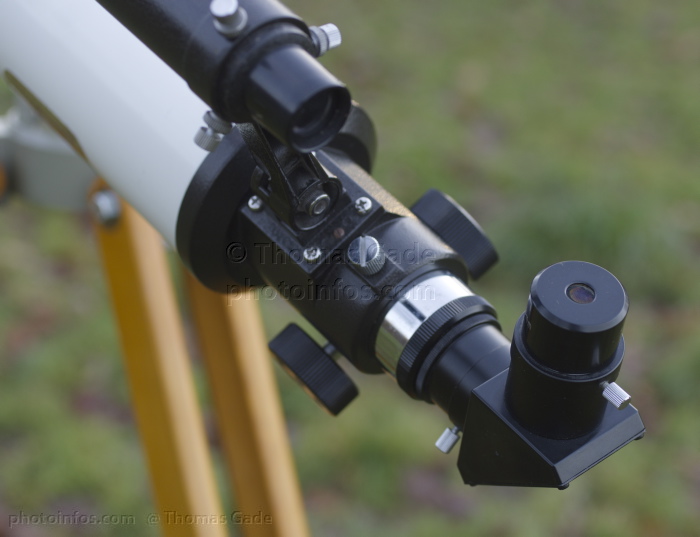 Okular mit Zenitprisma im Okularauszug
Vixen 80L Refraktor. Teleskop. Okular mit Zenitprisma im Okularauszug
Schlüsselwörter: Achromat;Astronomie;Fernrohr;Okular;Optik;refractor;Refraktor;telescope;Teleskop;Vixen;Zenitprisma